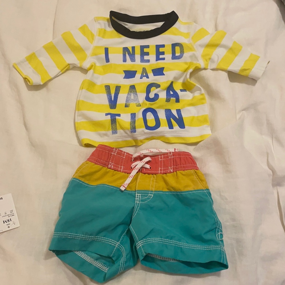 Baby Gap bathing suit (0-6m)